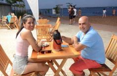 Foto de la galería: Sunset Costa Sur: playa, río y atardecer posadeño, más del disfrute que viene siendo la temporada en la ciudad