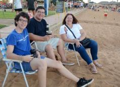 Foto de la galería: Sunset Costa Sur: playa, río y atardecer posadeño, más del disfrute que viene siendo la temporada en la ciudad