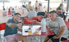 Foto de la galería: Sunset Costa Sur: playa, río y atardecer posadeño, más del disfrute que viene siendo la temporada en la ciudad