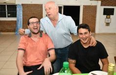 Foto de la galería: Para repetir: postales de lo que fue el gran festejo por la jubilación de Hugo Martínez de El Territorio