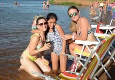 Foto de la galería: Verano en Posadas: con tiempo de ocio y diversión, el plan de sábado marcó cita en el Club Pirá Pytá  