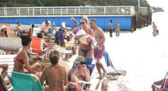 Foto de la galería: Verano en Posadas: con tiempo de ocio y diversión, el plan de sábado marcó cita en el Club Pirá Pytá  