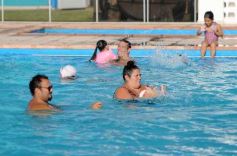 Foto de la galería: Verano en Posadas: con tiempo de ocio y diversión, el plan de sábado marcó cita en el Club Pirá Pytá  