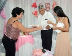 Foto de la galería: Los 15 años de Griselda Aramí Fariña Acevedo:  emoción, baile y fiesta, en una noche para el recuerdo