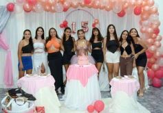 Foto de la galería: Los 15 años de Griselda Aramí Fariña Acevedo:  emoción, baile y fiesta, en una noche para el recuerdo