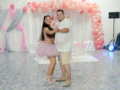 Foto de la galería: Los 15 años de Griselda Aramí Fariña Acevedo:  emoción, baile y fiesta, en una noche para el recuerdo