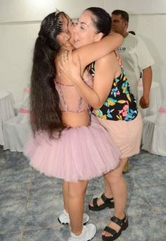 Foto de la galería: Los 15 años de Griselda Aramí Fariña Acevedo:  emoción, baile y fiesta, en una noche para el recuerdo