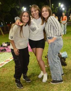 Foto de la galería: Juventud Cristiana: junto a la fe, el Grupo Katharos llevó encuentro y diversión al Parque Paraguayo