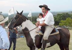 Foto de la galería: 1er. Remate Nocturno 2024: escapada de campo, gastronomía y encuentro en La Armonía