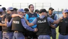 Foto de la galería: Torneo Regional: lejos del fair play, Mitre se quedó con la ilusión del ascenso