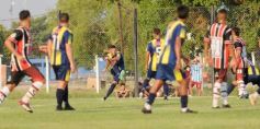 Foto de la galería: Torneo Regional: lejos del fair play, Mitre se quedó con la ilusión del ascenso
