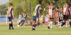 Foto de la galería: Torneo Regional: lejos del fair play, Mitre se quedó con la ilusión del ascenso