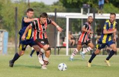 Foto de la galería: Torneo Regional: lejos del fair play, Mitre se quedó con la ilusión del ascenso