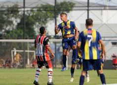 Foto de la galería: Torneo Regional: lejos del fair play, Mitre se quedó con la ilusión del ascenso