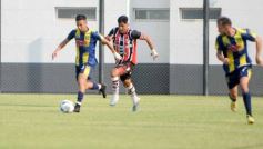 Foto de la galería: Torneo Regional: lejos del fair play, Mitre se quedó con la ilusión del ascenso