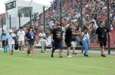 Foto de la galería: Torneo Regional: lejos del fair play, Mitre se quedó con la ilusión del ascenso