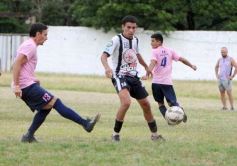 Foto de la galería: Copa Aniversario Estudio Galeano: el Decano fue uno de los que festejó en el inicio del torneo de verano