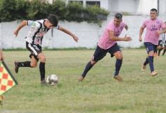 Foto de la galería: Copa Aniversario Estudio Galeano: el Decano fue uno de los que festejó en el inicio del torneo de verano