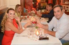 Sixto Fotografías. Sociedad. Día de San Valentín - Noche de San Valentín:  cita con los enamorados en Alegrarte