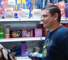 Foto de la galería: Pensando en la vuelta: compras y listas escolares se suman al movimiento en la ciudad