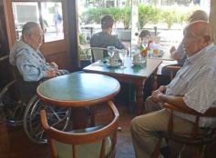 Foto de la galería: Pensando en la vuelta: compras y listas escolares se suman al movimiento en la ciudad