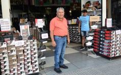 Foto de la galería: Pensando en la vuelta: compras y listas escolares se suman al movimiento en la ciudad