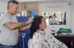 Foto de la galería: Pensando en la vuelta: compras y listas escolares se suman al movimiento en la ciudad