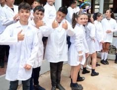 Foto de la galería: Vuelta a clases en Misiones: acto central por el primer dia en Itaembé Guazú