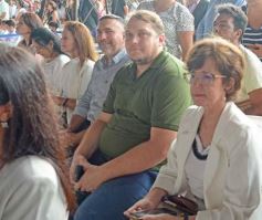 Foto de la galería: Vuelta a clases en Misiones: acto central por el primer dia en Itaembé Guazú