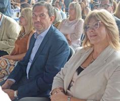 Foto de la galería: Vuelta a clases en Misiones: acto central por el primer dia en Itaembé Guazú