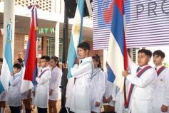 Foto de la galería: Vuelta a clases en Misiones: acto central por el primer dia en Itaembé Guazú
