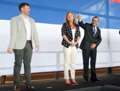 Foto de la galería: Vuelta a clases en Misiones: acto central por el primer dia en Itaembé Guazú