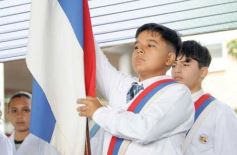 Foto de la galería: Vuelta a clases en Misiones: acto central por el primer dia en Itaembé Guazú