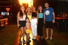 Foto de la galería: En el día de la Mujer: salidas, festejos y  encuentros coparon la noche de viernes en la ciudad