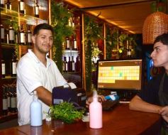 Foto de la galería: En el día de la Mujer: salidas, festejos y  encuentros coparon la noche de viernes en la ciudad