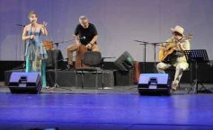 Foto de la galería: Homenaje en el Teatro Lírico: música, poesía y emoción dedicada a Ramón Ayala 