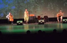 Foto de la galería: Homenaje en el Teatro Lírico: música, poesía y emoción dedicada a Ramón Ayala 