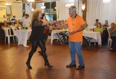 Foto de la galería: Noche de peña en la Casa Paraguaya: el programa Radial Guaraní Tavarandú celebró sus 15 años