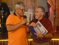 Foto de la galería: Noche de peña en la Casa Paraguaya: el programa Radial Guaraní Tavarandú celebró sus 15 años