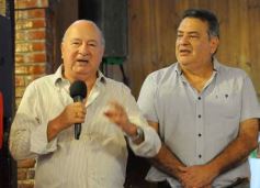 Foto de la galería: Noche de peña en la Casa Paraguaya: el programa Radial Guaraní Tavarandú celebró sus 15 años