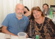 Foto de la galería: Noche de peña en la Casa Paraguaya: el programa Radial Guaraní Tavarandú celebró sus 15 años