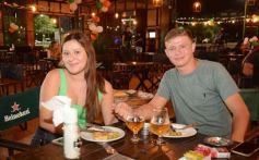 Foto de la galería: Noche de Sábado: la previa de San Patricio a pleno en bares de la Costanera