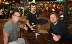 Foto de la galería: Noche de Sábado: la previa de San Patricio a pleno en bares de la Costanera