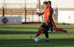 Foto de la galería: Torneo Provincial: Mitre sumó de a tres en su debut como actual campeón