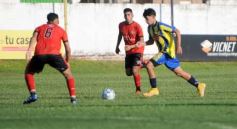 Foto de la galería: Torneo Provincial: Mitre sumó de a tres en su debut como actual campeón