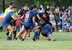 Foto de la galería: Torneo Apertura de Rugby: Capri se quedó con el clásico frente a Centro