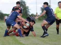 Foto de la galería: Torneo Apertura de Rugby: Capri se quedó con el clásico frente a Centro