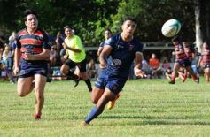 Foto de la galería: Torneo Apertura de Rugby: Capri se quedó con el clásico frente a Centro