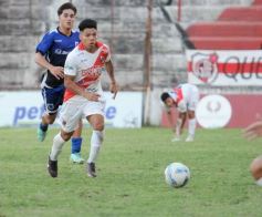 Foto de la galería: Torneo Apertura de la Liga: arranque con triunfo para La Cantera en Villa Sarita