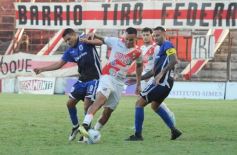 Foto de la galería: Torneo Apertura de la Liga: arranque con triunfo para La Cantera en Villa Sarita
